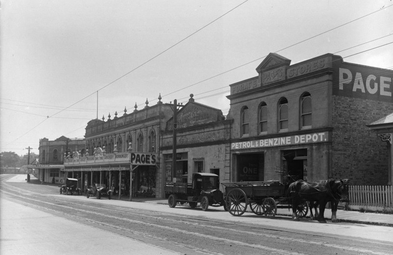 The Pages Stores were built in the late 1880's. The Stores provided goods and grain and were ideally situated close to rail and later a major tram stop.