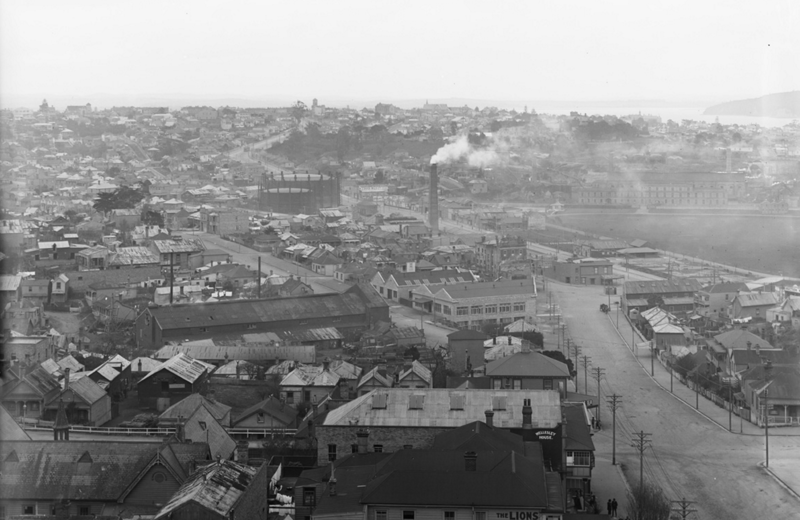 Looking west from St Matthews Church tower across Freemans Bay towards Ponsonby, 1921. Sir George Grey Special Collections, Auckland Libraries